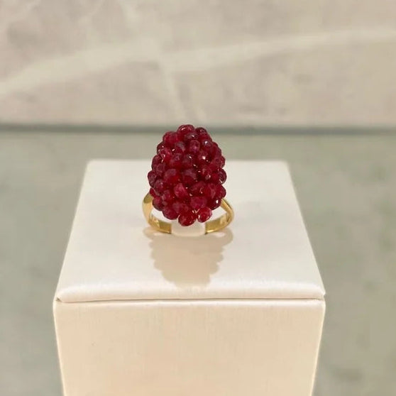 Anillo oro 18kl con circonitas moradas