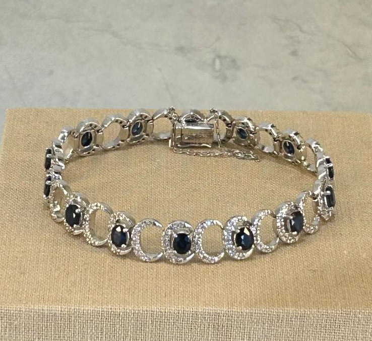 Pulsera con brillantes y zafiros