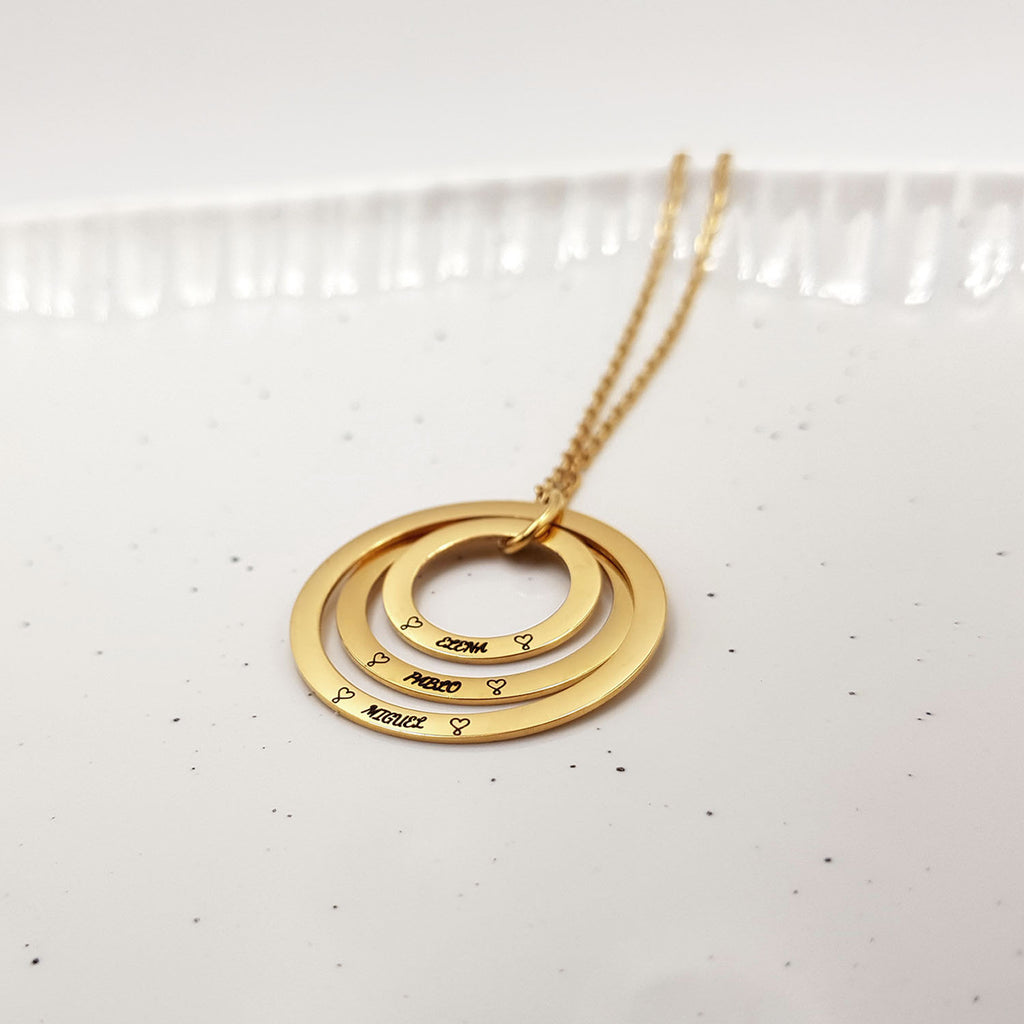 Colgante Alicia - Acabado Oro (Personalizable)