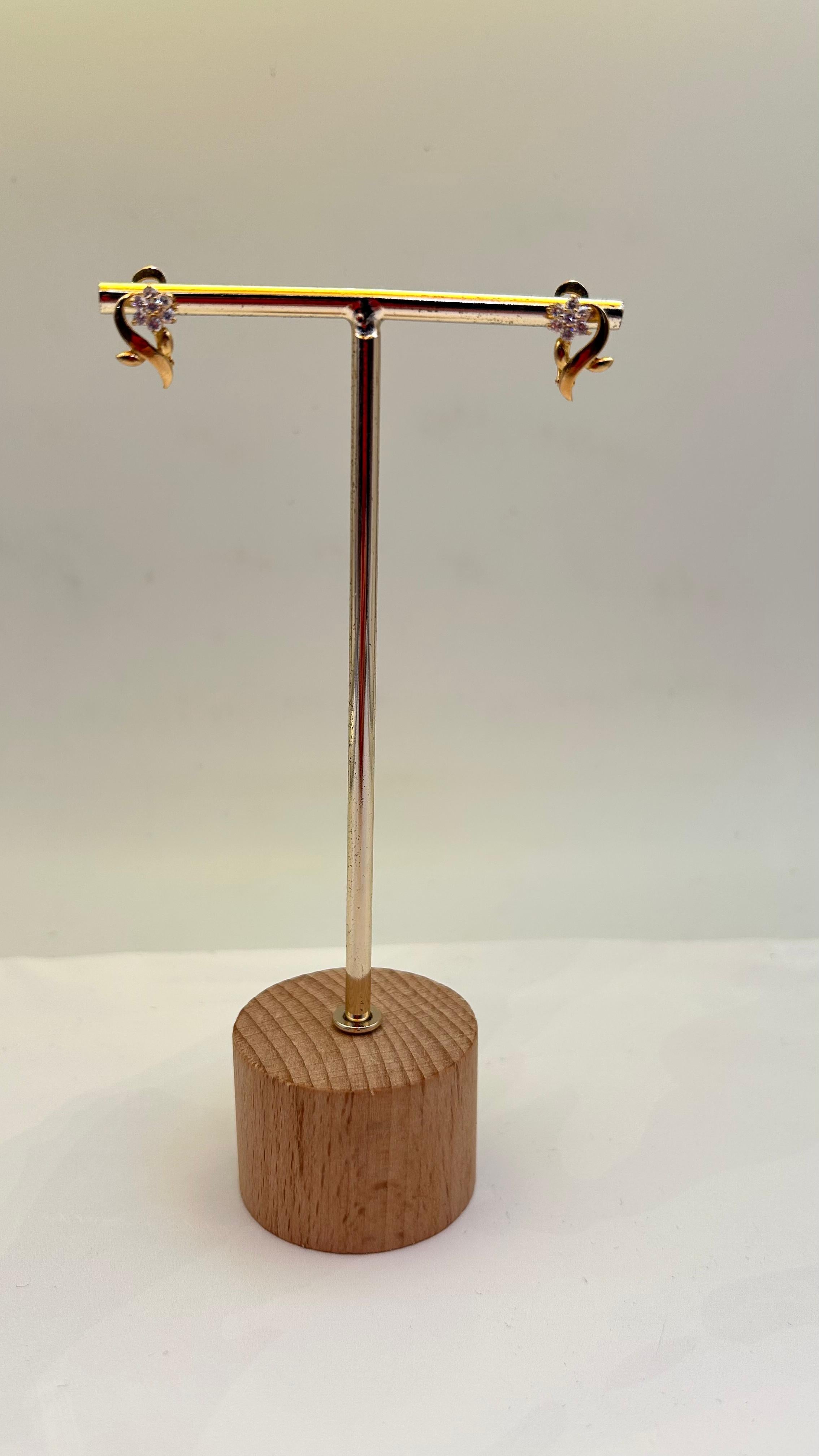 Pendientes flor en Oro de 18kl con circonitas