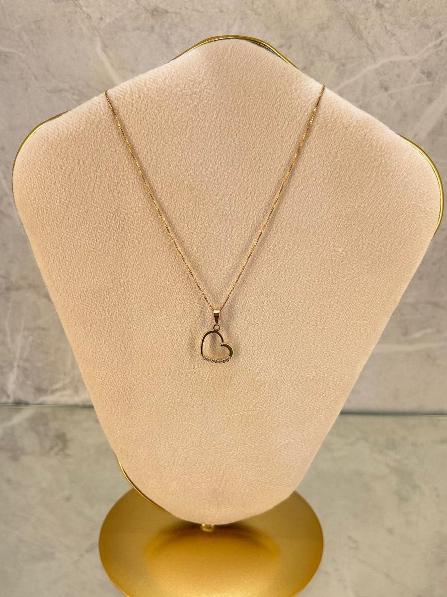 Cadena con dije corazón oro 18k
