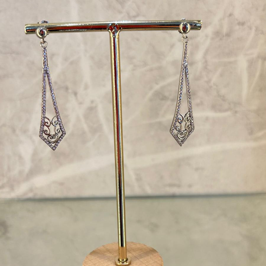 PENDIENTE DE PLATA CON CIRCONITAS