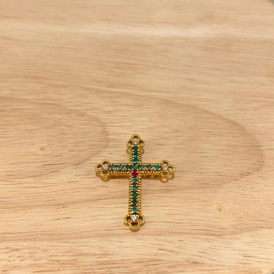Cruz de circonitas en oro de 18 kl