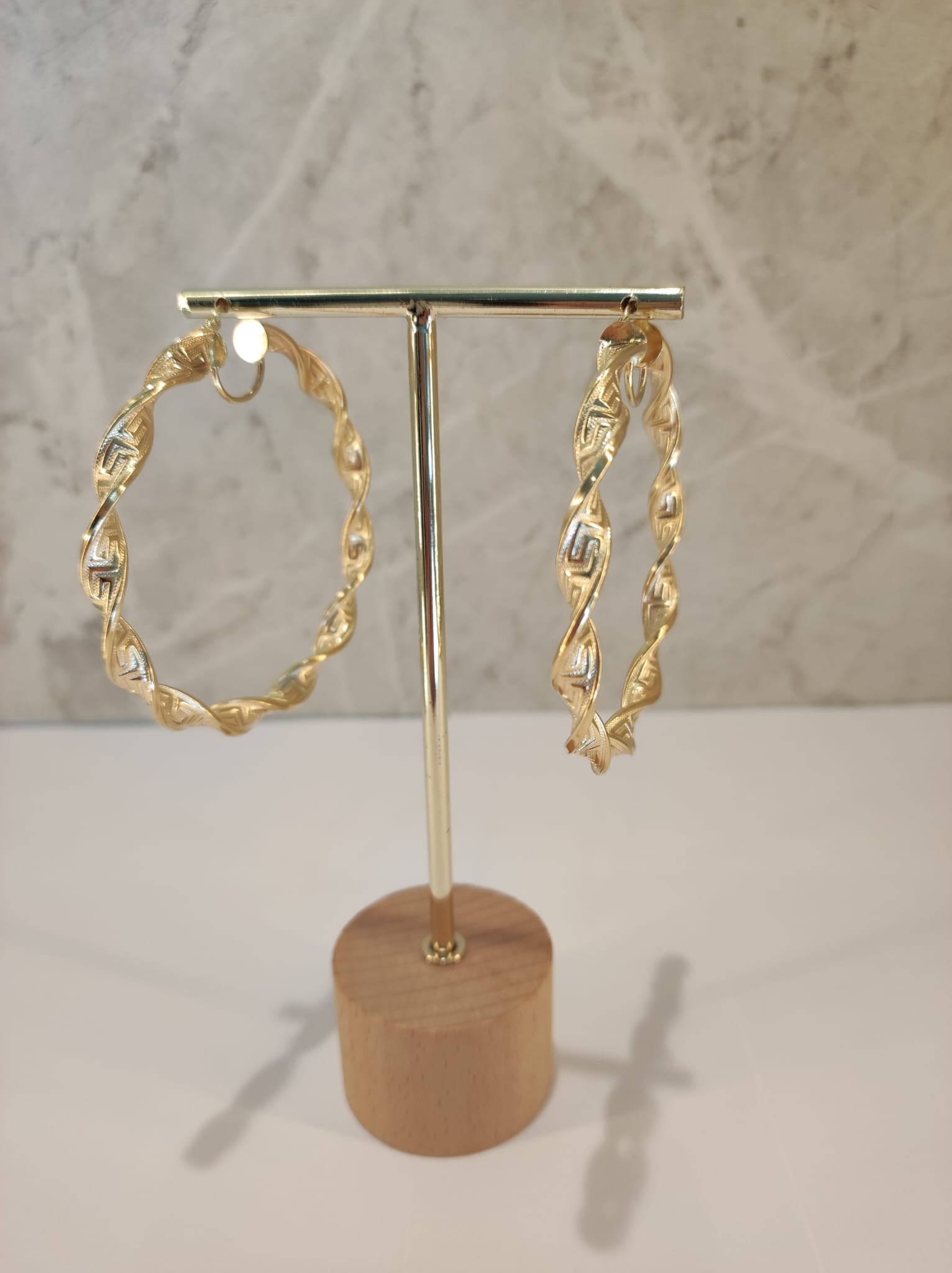 Pendientes aros modelo Versace en oro 18 kl