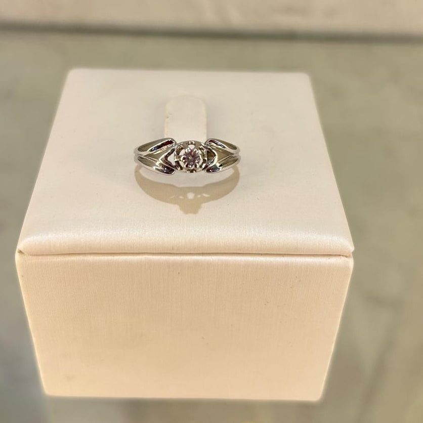 Sortija oro de 18kl con diamantes