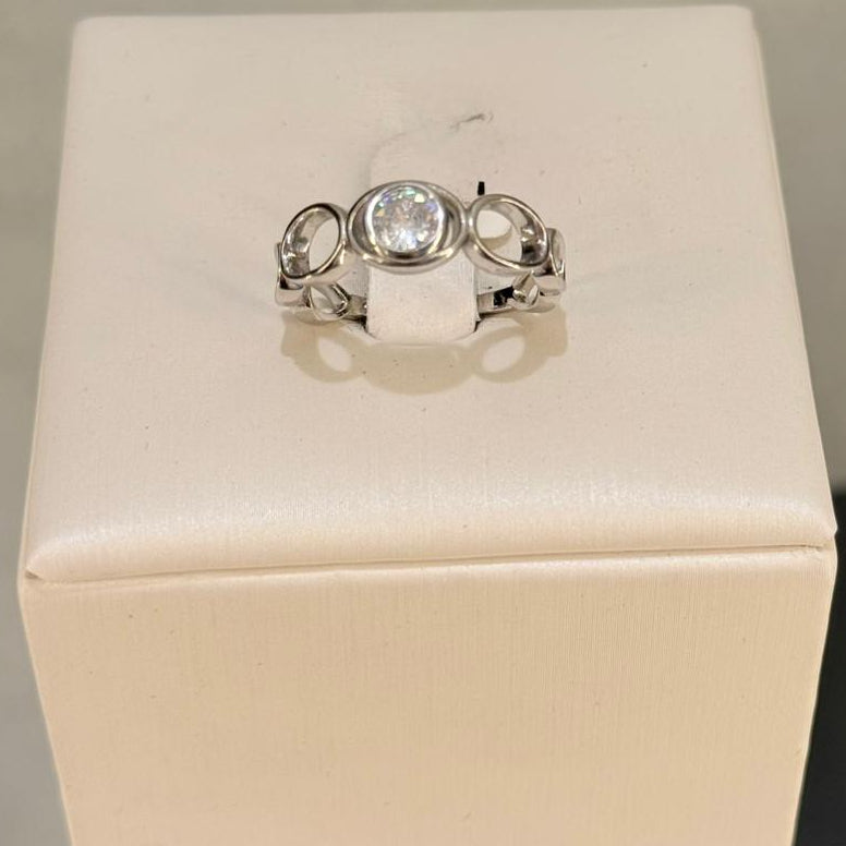 Anillo de plata